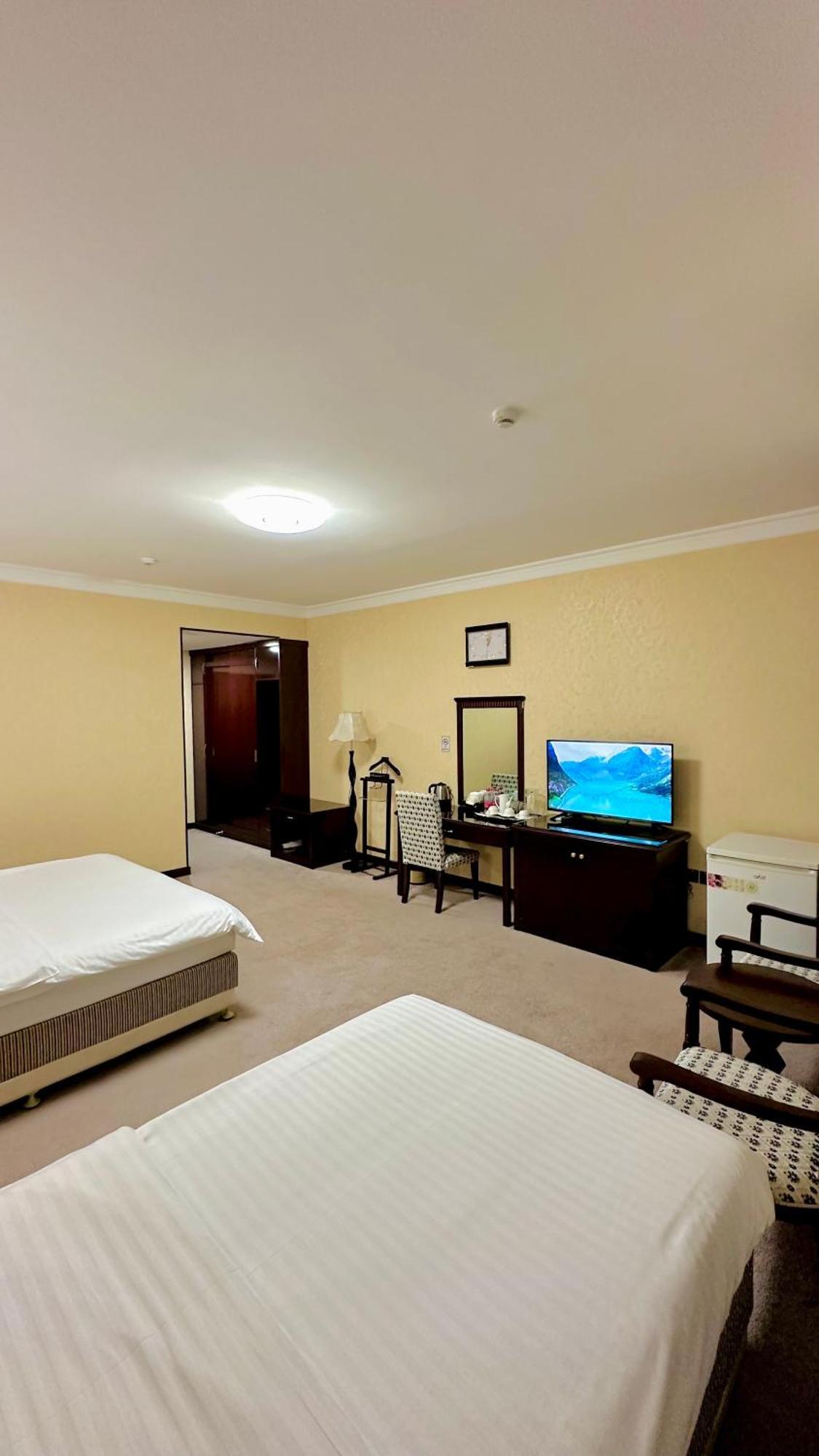 Hayot Hotel Taschkent Exterior foto